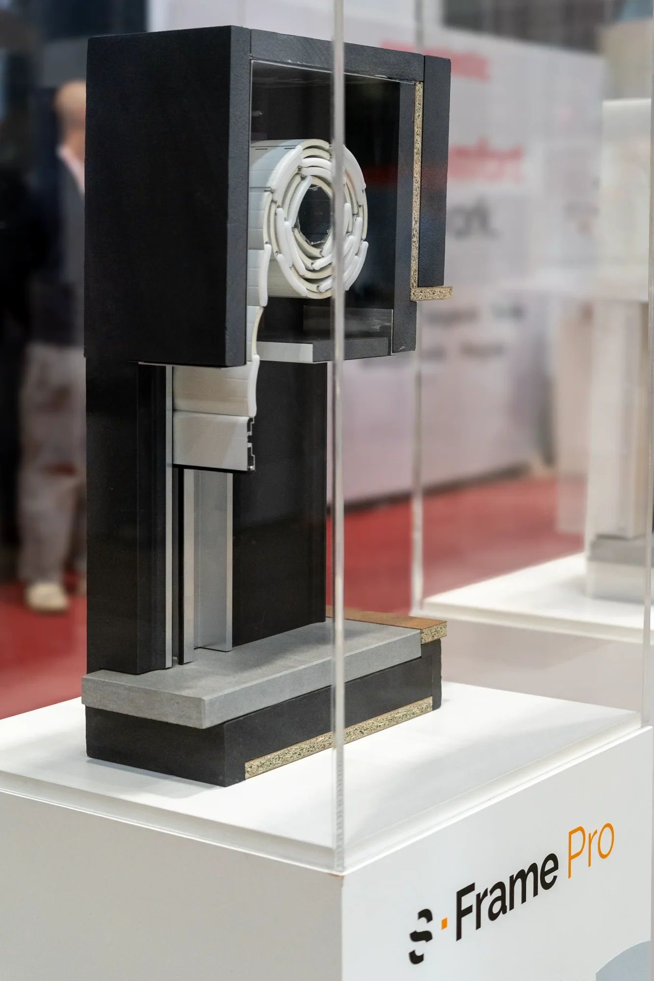 Dettaglio del monoblocco Seraplastic S-Frame Pro